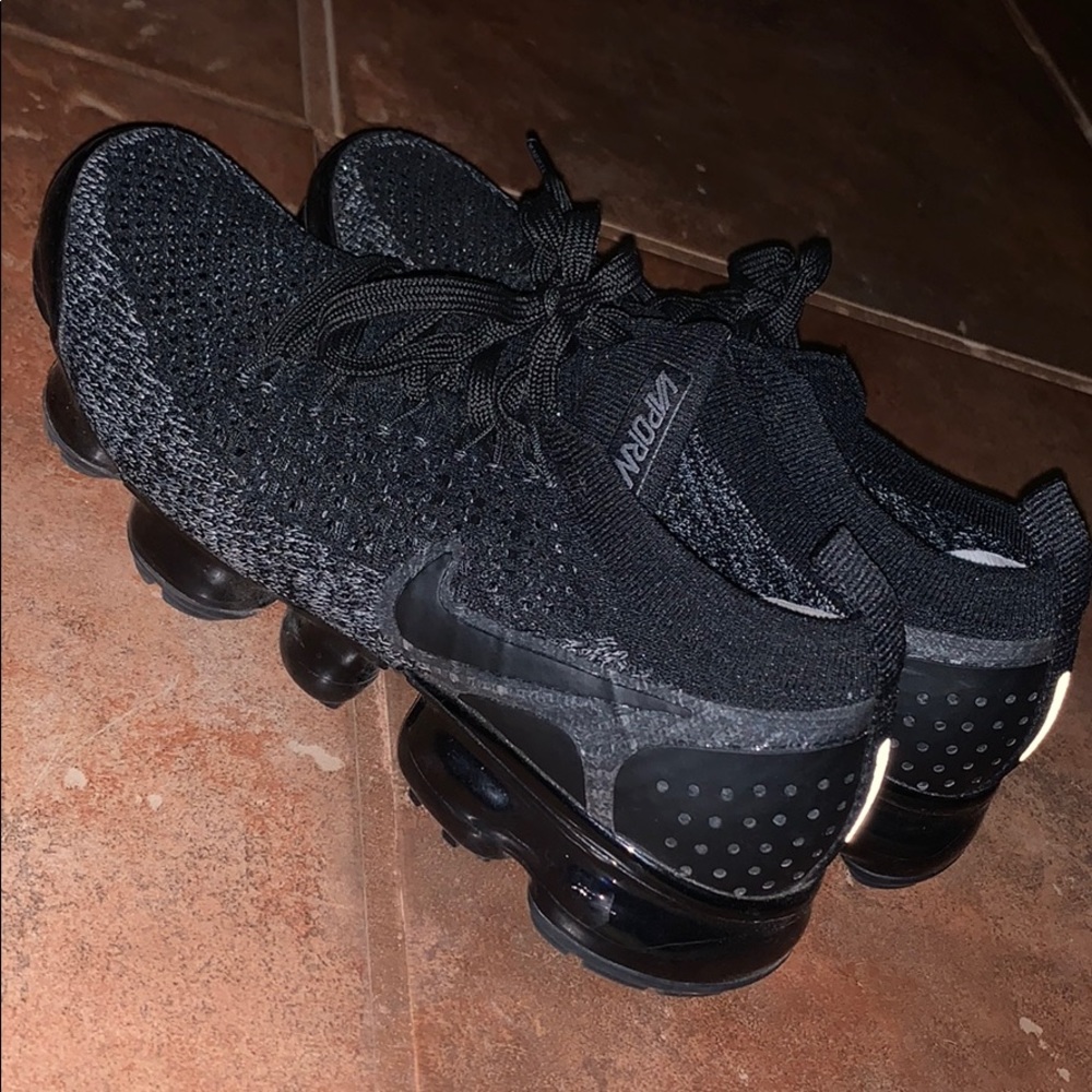 Nike Air Vapormax Flyknit 2